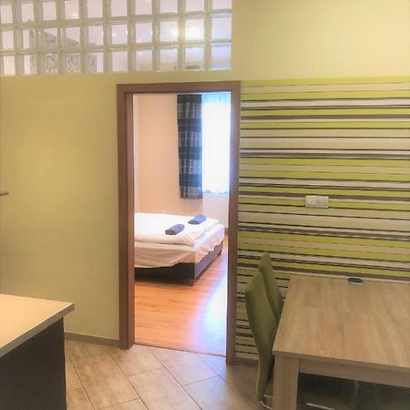 Corvin Square Apartment Budapest Exterior foto