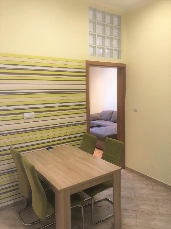 Corvin Square Apartment Budapest Exterior foto